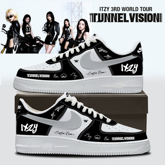 ,,,ITZY “Tunnel Vision” World Tour 2026 Limited Edition Signature – Shoes 1-3