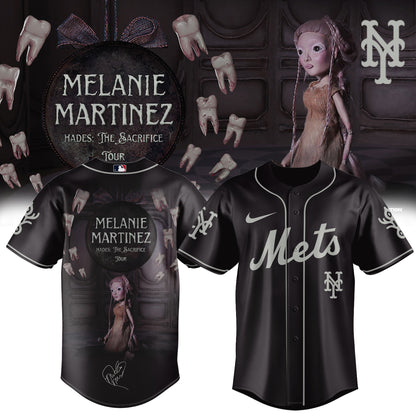 ,,Baseball X Melanie Martinez ”HADES: THE SACRIFICE TOUR 2026” Limited Edition Signature – Jersey 1