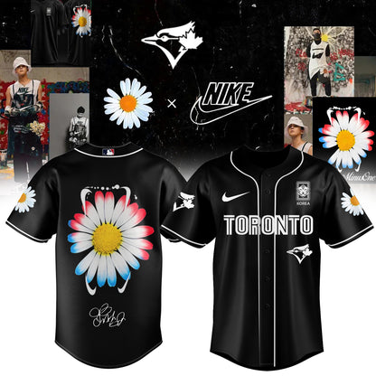 ..G-Dragon’s PEACEMINUSONE x Baseball Fullteam Jersey