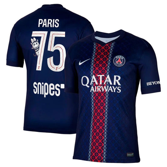 Maillot Domicile PSG Nike Champions de France 2025/26 avec flocage Labubu – Édition Collector Stade Parisien