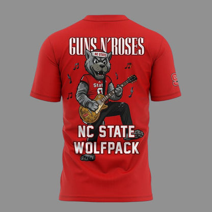 Exclusive Shirt Guns N' Roses x NC State Football - World Tour 2026 T-Shirt